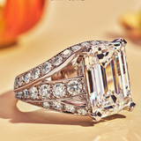 Négyszögletes gyémántberakásos gyűrű